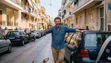 Κάτοικος του Παγκρατίου βρήκε να παρκάρει για πρώτη φορά από τον Δεκαπενταύγουστο
